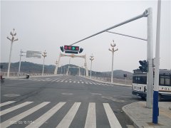 河南南陽信號燈工程案例